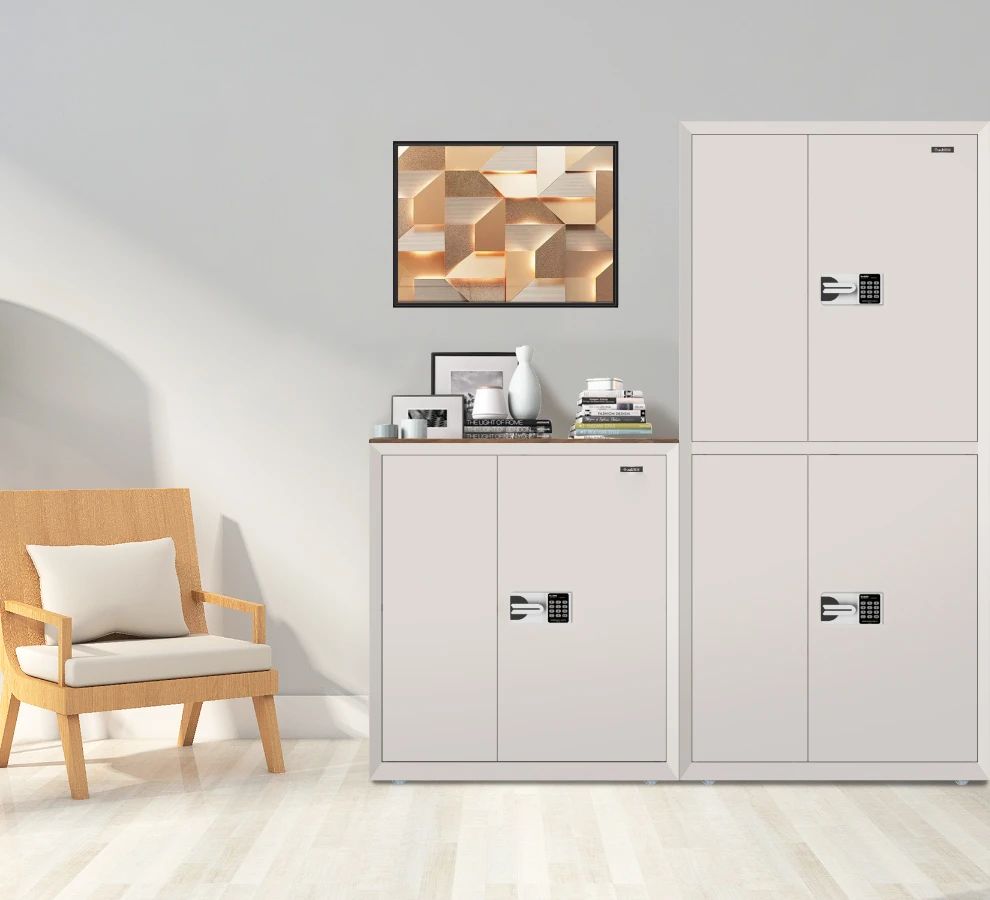 办公室中的国保E系列保密柜保密文件柜