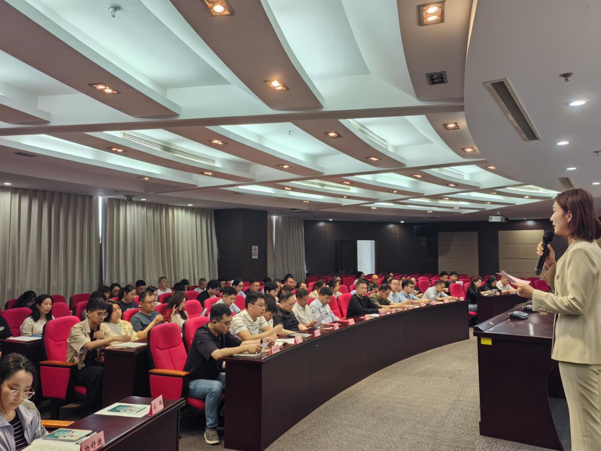 镇江市开展“保密普法送教上门”活动