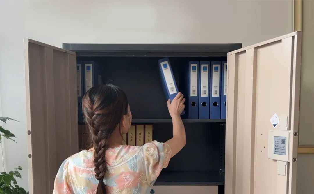 涉密文件应存放在保密柜保密文件柜中